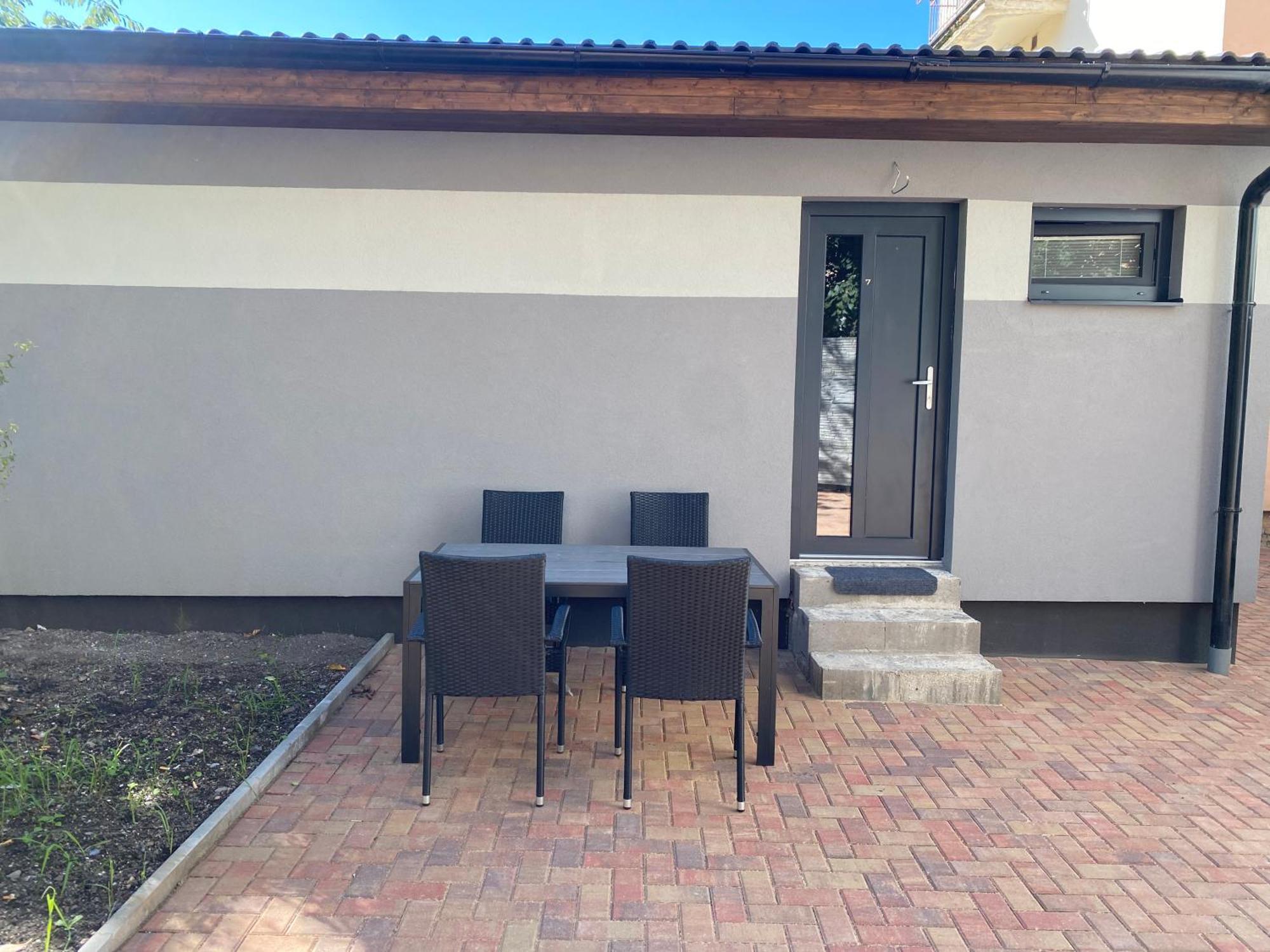 Cerna Ruze - Apartman 7 Plzen Luaran gambar